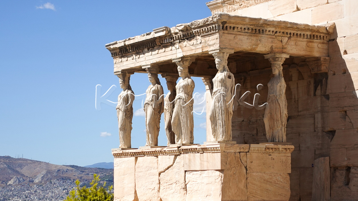 6体のカリアティード（女神像柱）／2024年