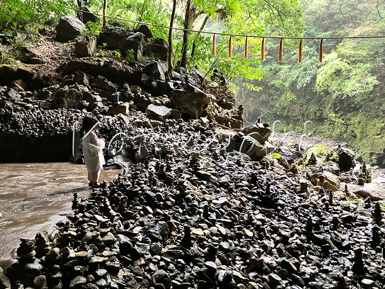 子供がいたらせつない三途の河原／2024年